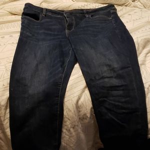 American Eagle skinny jeans